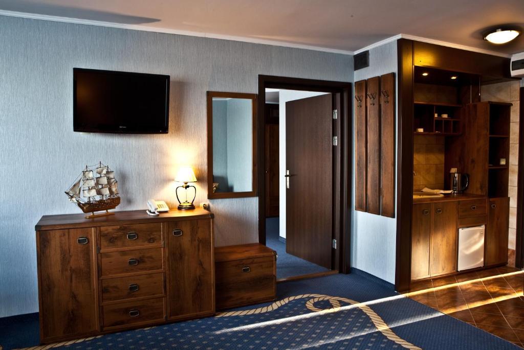 Shuma Hotel Dabrowa Gornicza Phòng bức ảnh