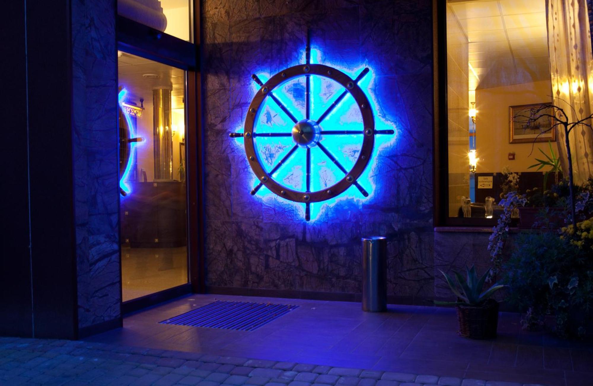 Shuma Hotel Dabrowa Gornicza Ngoại thất bức ảnh