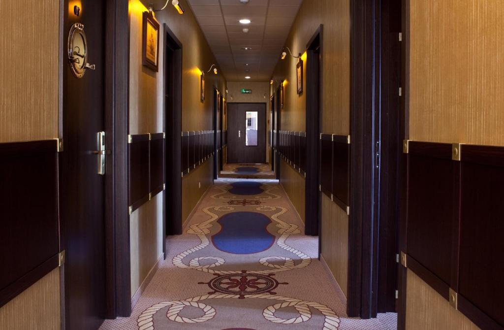 Shuma Hotel Dabrowa Gornicza Ngoại thất bức ảnh